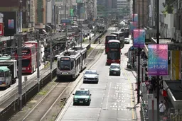 “旧香港”已逝，但香港正在重写角色